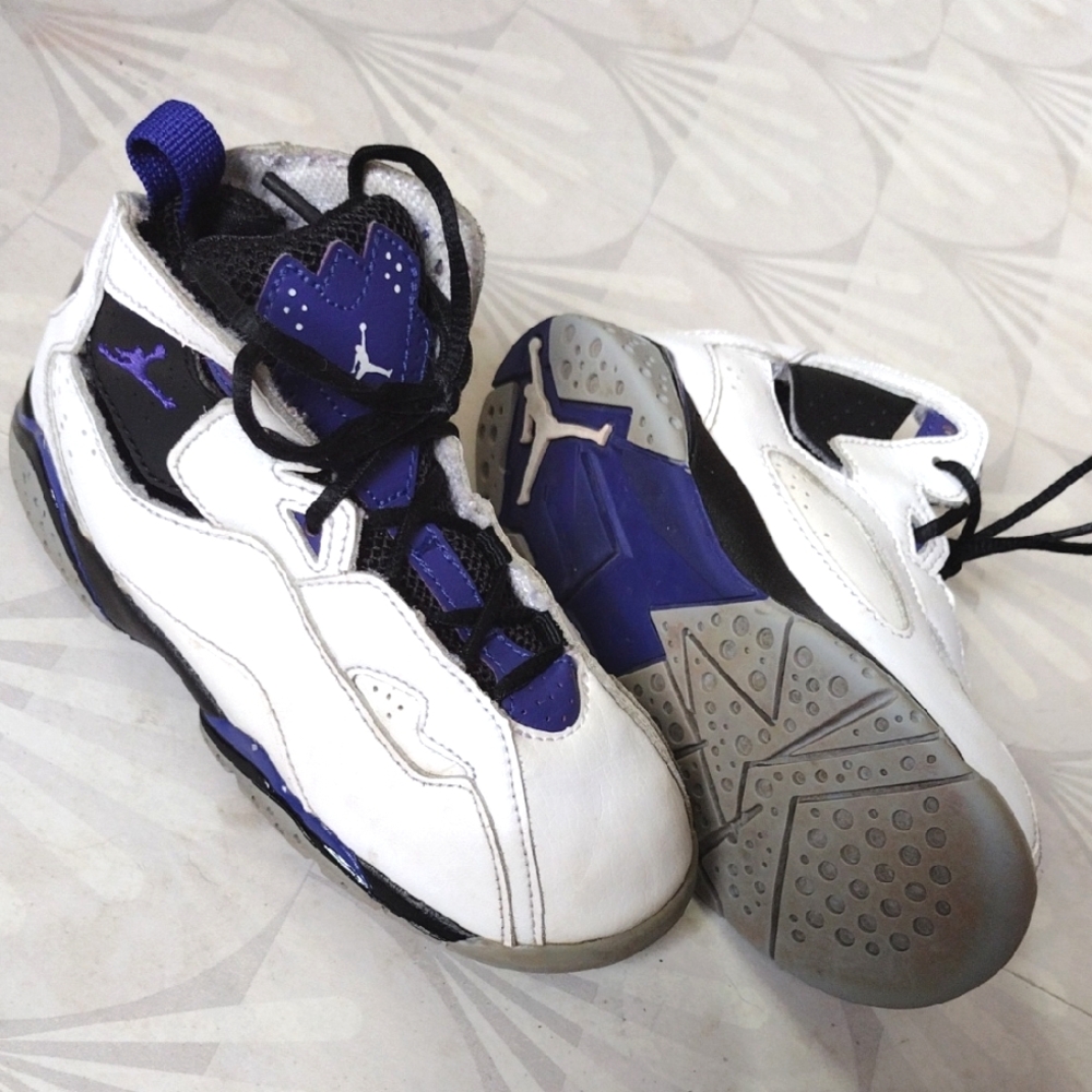 Nike Jordan Kids Retro High Top True Flight